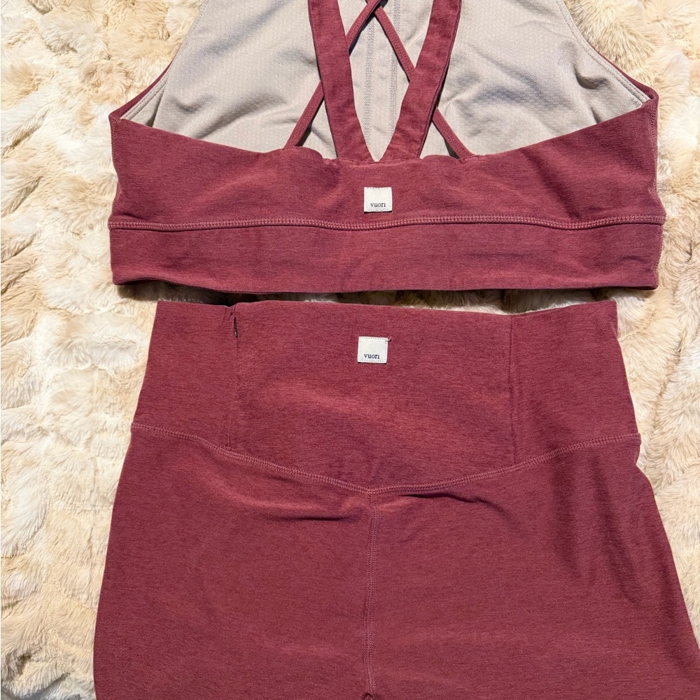 Vuori Wine Red Seamless Sports Bra & Leggings Set
